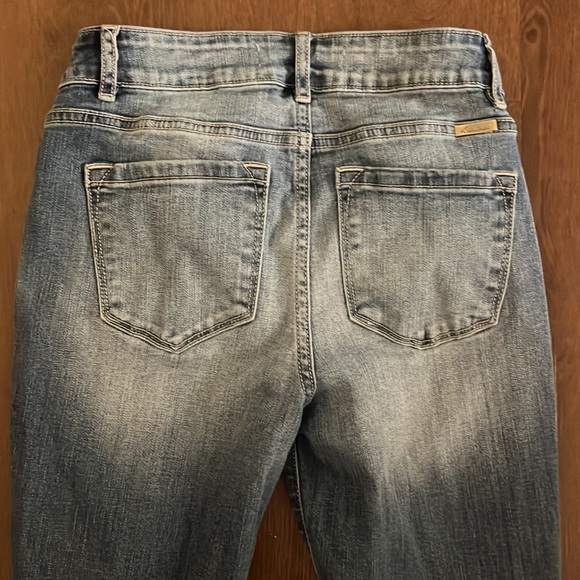 KanCan Ripped Knee Skinny Jeans - Picture 10 of 10